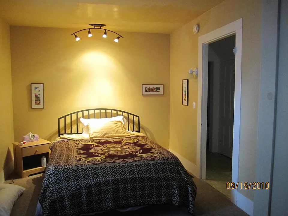 Master bedroom is good for queen and has an office/ crib spa