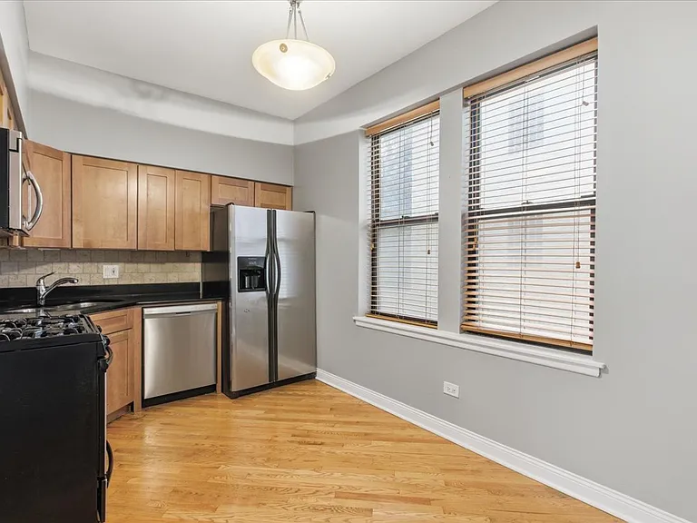 1003 N Campbell Ave #1 — Photo 5