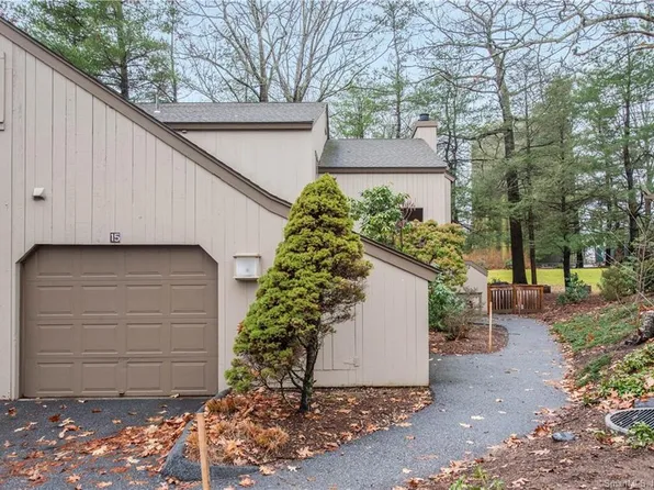 15 Cottonwood Drive #15, Avon, CT 06001