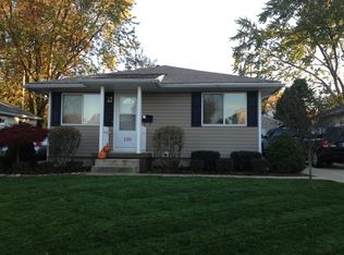 130 Van Buren Ave, Cuyahoga Falls, OH