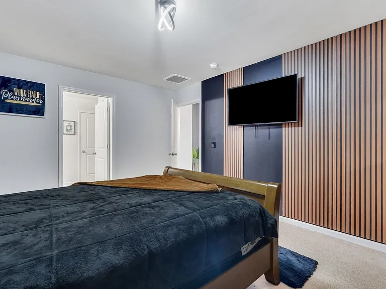 123 Tobago Cir — Photo 39