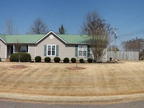 13011 Copperfield Ln E, Madison, AL 35756