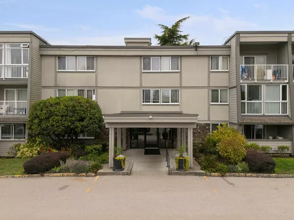 3451 Springfield Dr #206, Richmond, BC V7E 1Z2