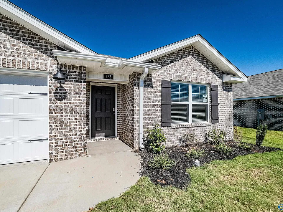 153 List Rd