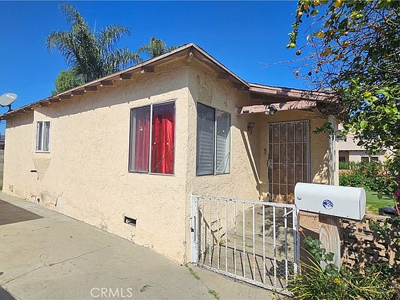 2nd image of 2510 Halladay St