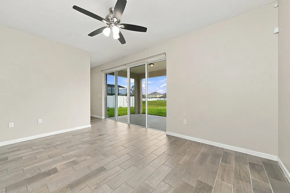 3 bed, 2.0 bath, 1635 sqft, $1,980 — Photo 4