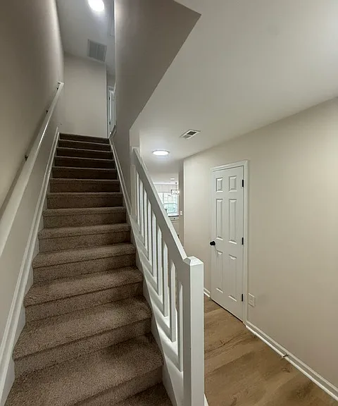 116 Goldfinch Ave — Photo 6
