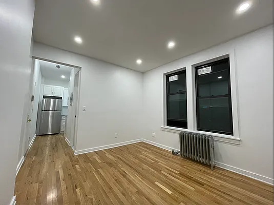 Rented by EXR | media 8