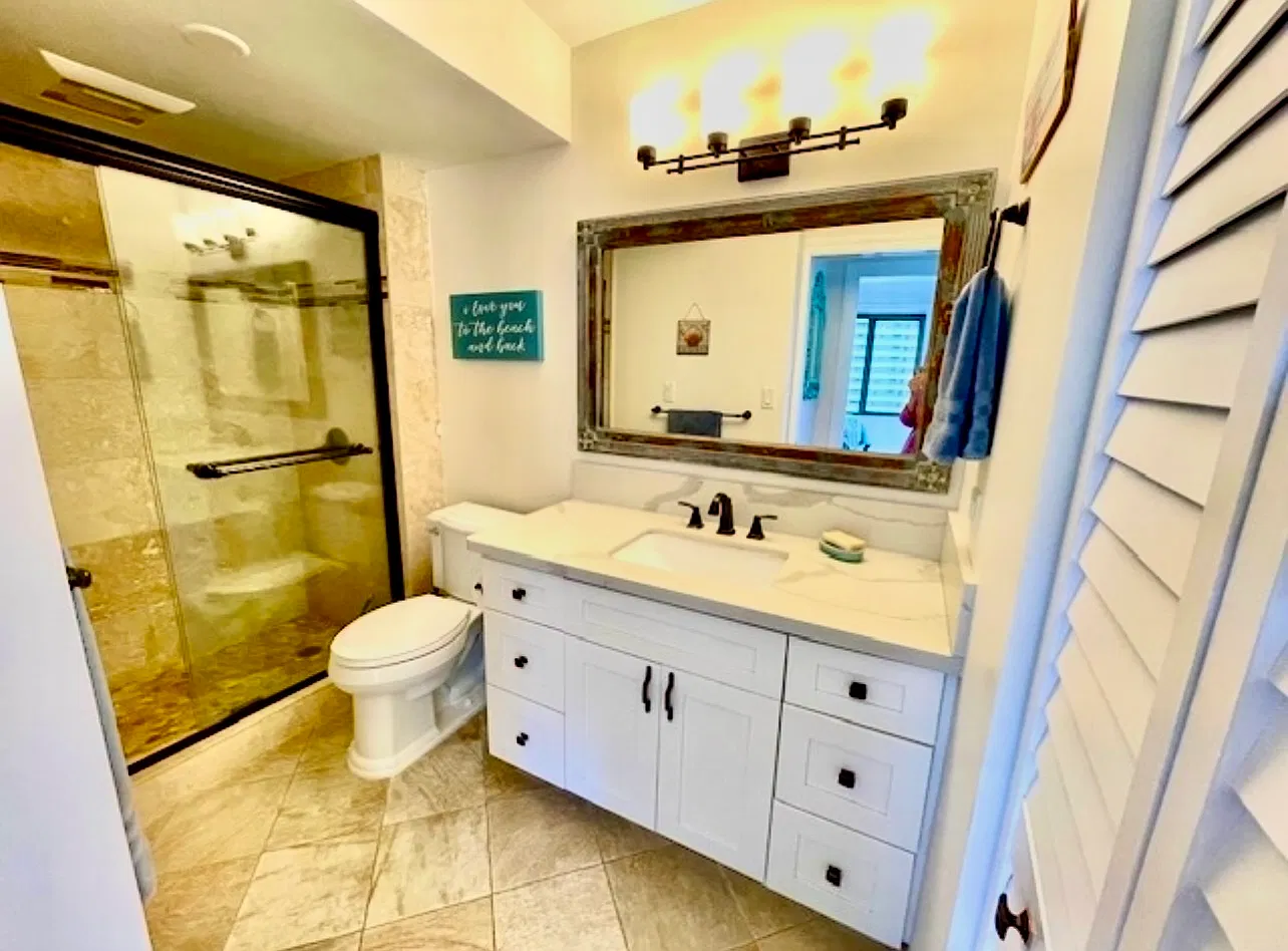 2140 Kuhio Ave — Photo 3