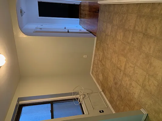 Rented by Prime Rok Real Estate LLC | media 9