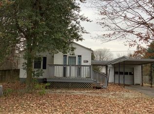 6100 Hogue Rd, Evansville, IN 47712