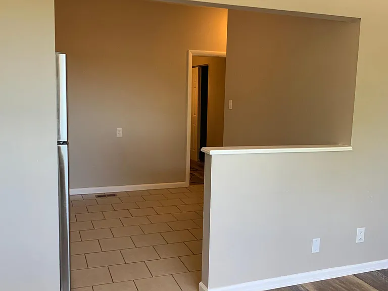 812 Jefferson St #812 — Photo 4