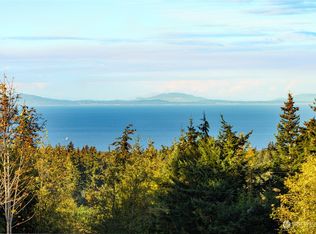 374 Black Bear Trl, Port Angeles, WA 98362