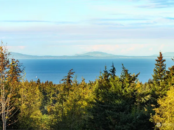 374 Black Bear Trail, Port Angeles, WA 98362