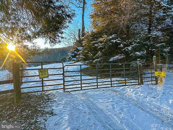 2nd image of Cougar Ln