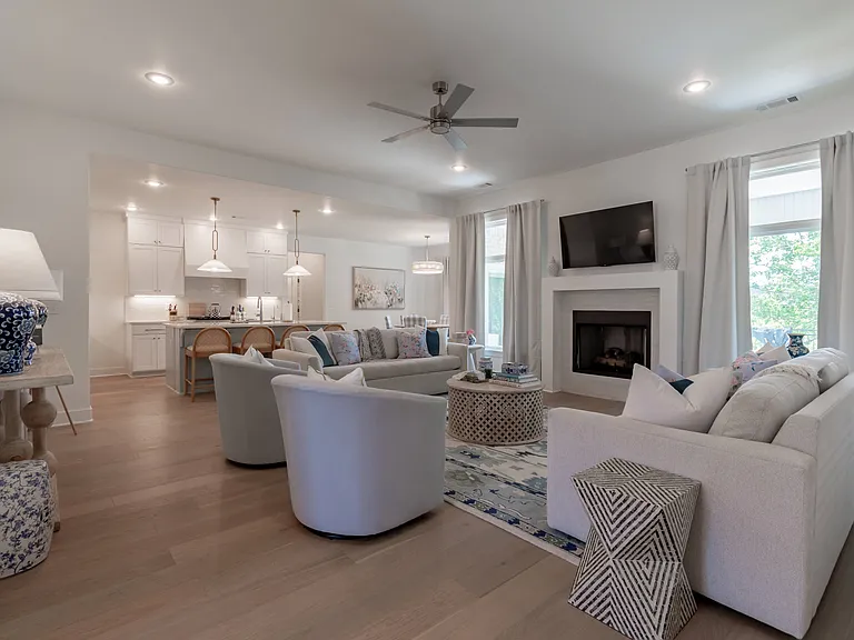 3503 E Lexus Dr — Photo 9