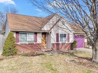 546 W Lois Ln, Bloomington, IN 47403