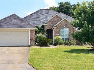 215 Skylark Ave, Bridge City, TX 77611