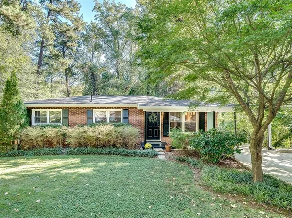 1275 Sparrow Ln, Decatur, GA 30033
