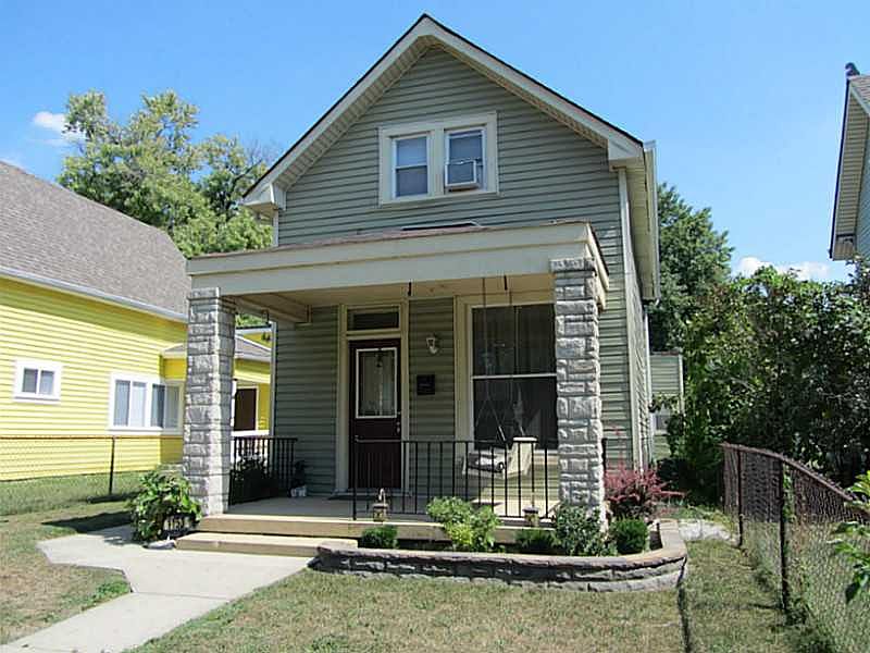 1st image of 1153 Linden St