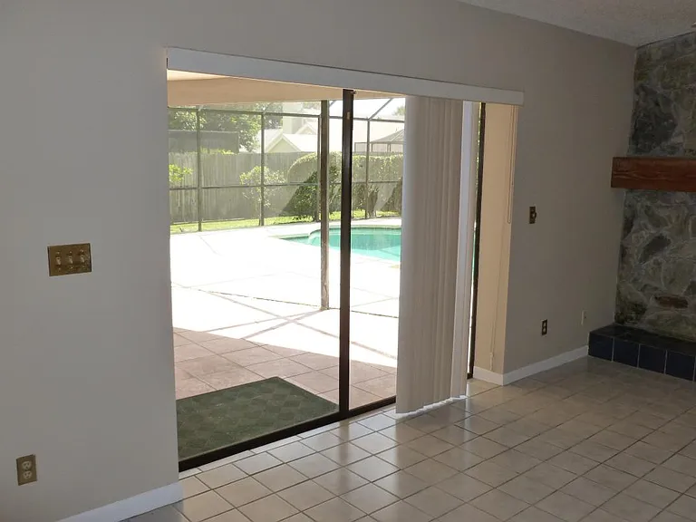 14138 Fennsbury Dr — Photo 14