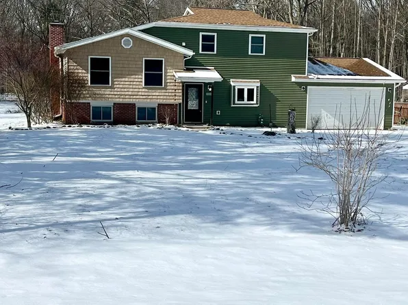 2028 Werner Rd, Columbus, MI 48063