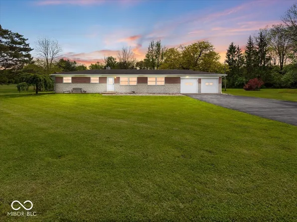 2399 E McKay Rd, Shelbyville, IN 46176
