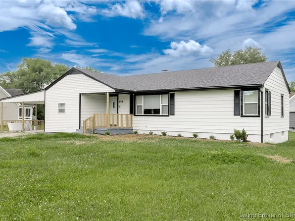 919 Monroe Street, Charlestown, IN 47111