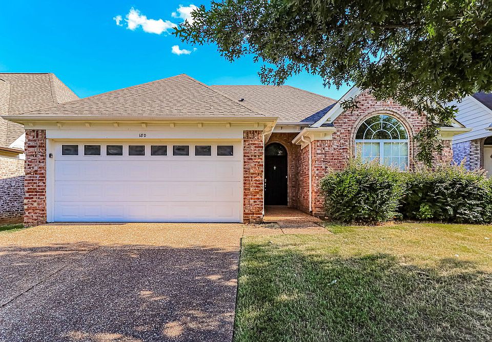 1st image of 180 Magnolia Garden Ln