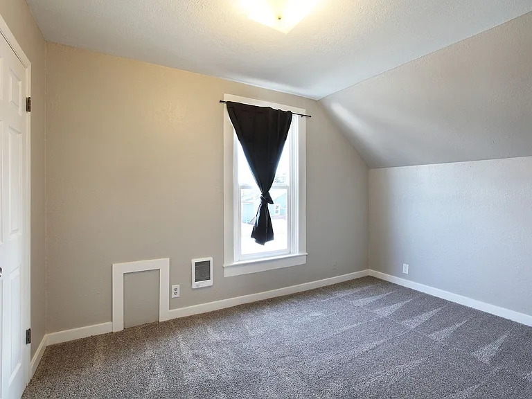 27201 102nd Ave NW #1 — Photo 17