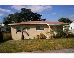 1st image of 1713 NW 7th Ter