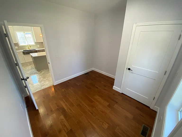 1472 Somerset Ave #1 — Photo 4