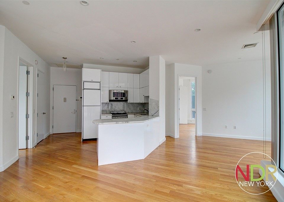 1st image of 525 Clinton Ave #3A