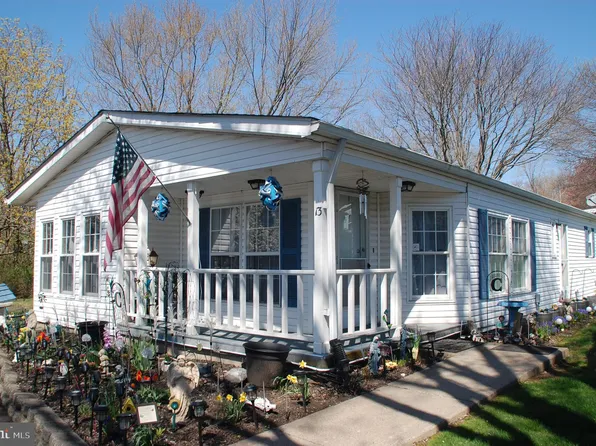 13 Devonshire Ct, Souderton, PA 18964