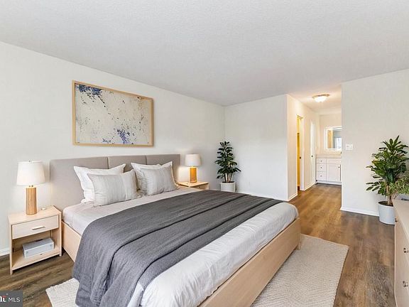 5th image of 8360 Greensboro Dr APT 305