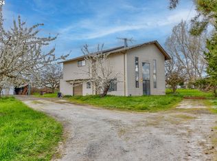 4631 SE Riverside Loop, McMinnville, OR 97128