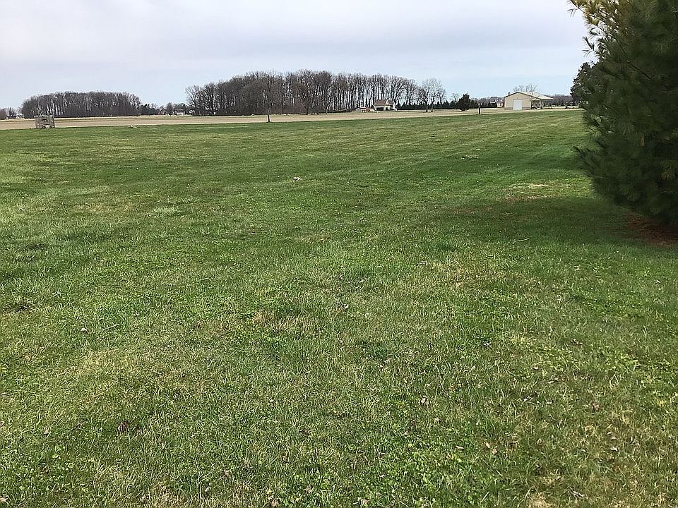 2nd image of 10960 Miller Rd