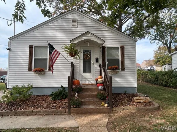 1003 Hamilton St, Union, MO 63084