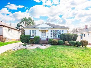 9516 David Rd, Garfield Heights, OH 44125