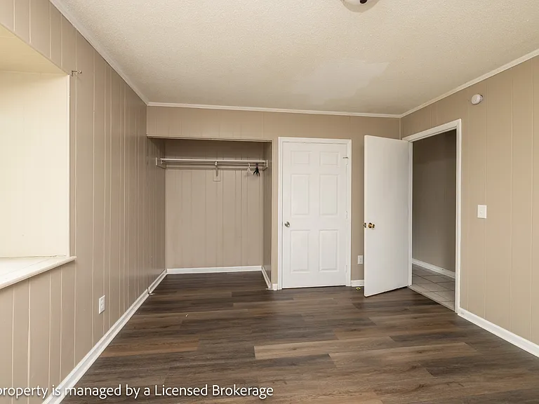 145 Brentwood Dr — Photo 25