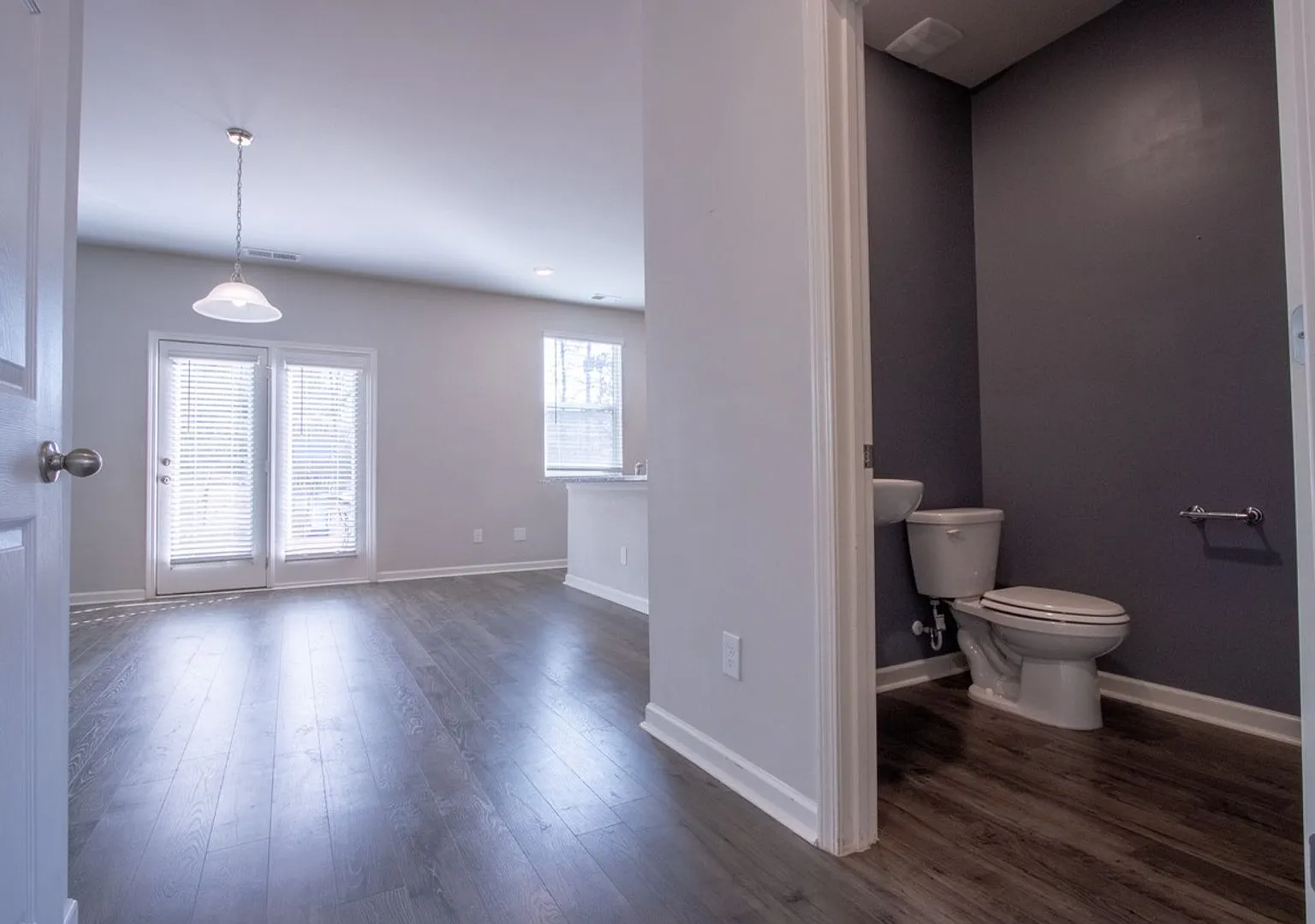 Welcome to 325 Park West Blvd — Photo 3