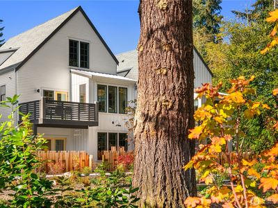 2214 NE 125th Street, Seattle, WA, 98125