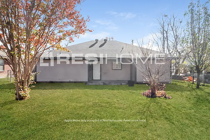 1014 Spell Ave — Photo 14
