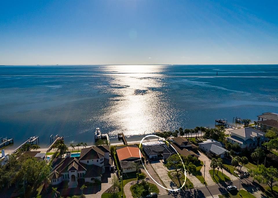 1st image of 3219 BAYSHORE BOULEVARD NE