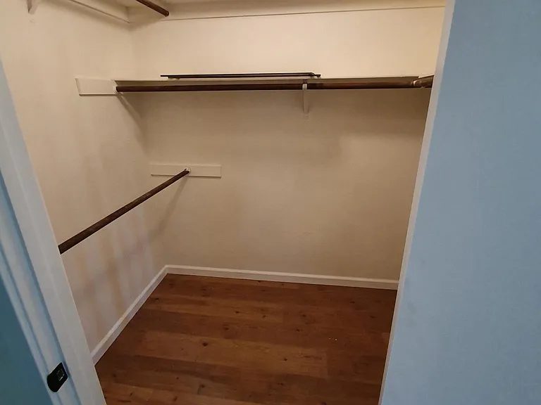 1333 Valley View Rd — Photo 25