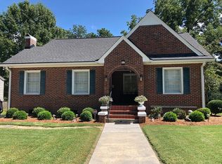932 S 5th St, Gadsden, AL 35901