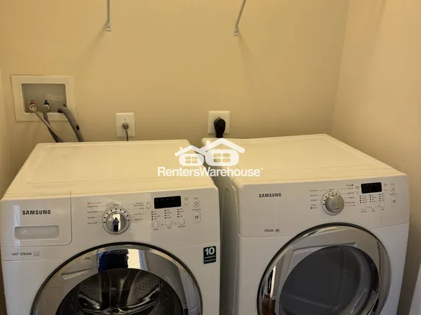 7524 Stonehouse Run Dr, Glen Burnie, MD 21060