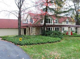 31569 Shaker Blvd, Pepper Pike, OH 44124
