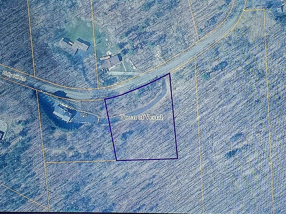 2nd image of 1311 Holly Hill Rd