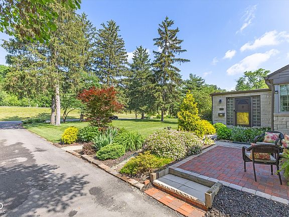 3rd image of 6145 Riverview Dr
